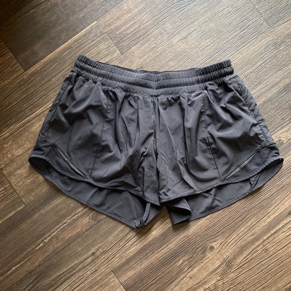 Lululemon shorts (12tall)